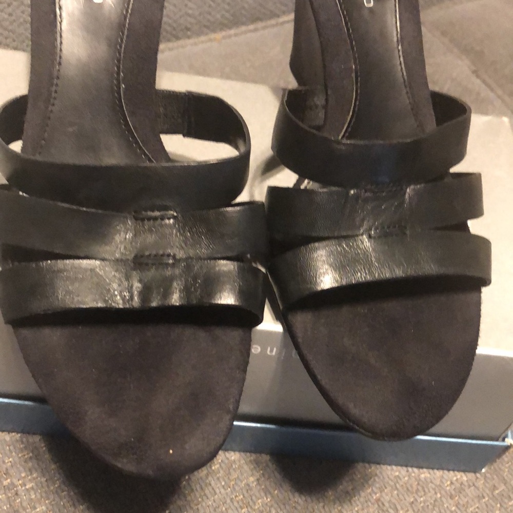 Black Bandolino 4in Wedge